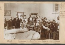 Omstreeks 1900: het ziekenhuis in Kroonstad (Zuid Afrika), waar Cornelia Berendina Proot heeft gewerkt.